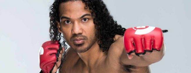 Benson Henderson keert terug tegen Saad Awad tijdens Bellator 208 in New York