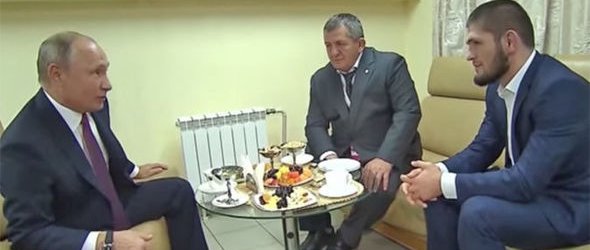 Grote huldiging voor Khabib Nurmagomedov in Rusland