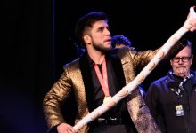 Intense staredown tussen Henry Cejudo en TJ Dillashaw