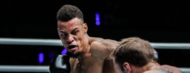 Kickbokspartij tussen Regian Eersel en Anthony Njokuani tijdens ONE: Call to Greatness
