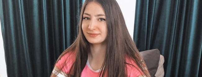 De UFC tekent drie huidige Kampioenen + ongeslagen vechters