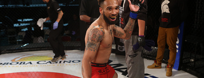 Andre Ewell treft Anderson “Berinja” Dos Santos tijdens UFC Greenville