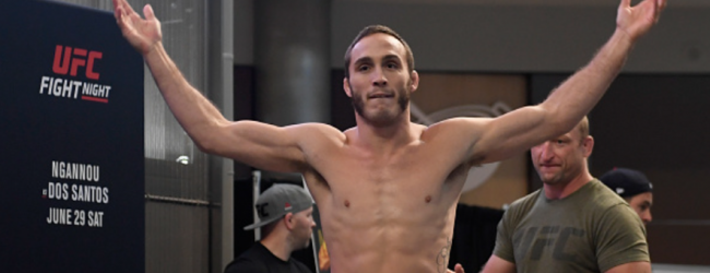 Anthony Rocco Martin treft Ramazan Emeev tijdens UFC Moskou