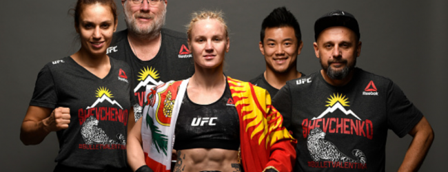 Valentina Shevchenko zet titel op het spel tegen Katlyn Chookagian tijdens UFC 247 in Houston