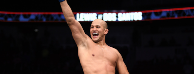 Junior Dos Santos treft Ciryl Gane tijdens UFC 256 op 12 december in Las Vegas