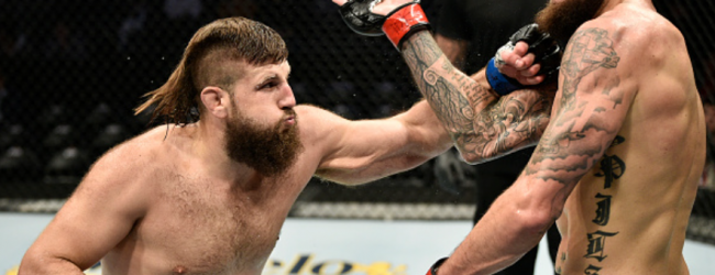 Tanner Boser vervangt Justin Tafa tegen Raphael Pessoa