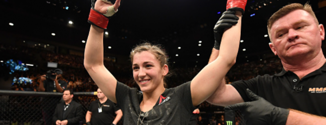 Montana De La Rosa treft Maryna Moroz tijdens UFC evenement op 5 september