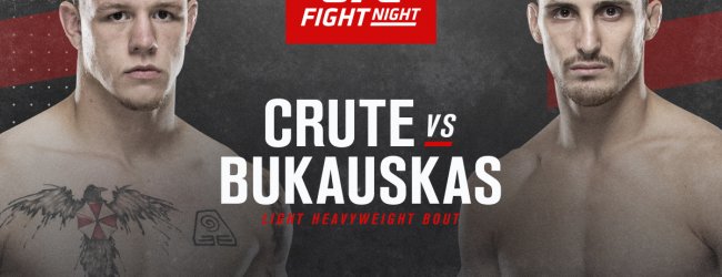 Jimmy Crute treft Modestas Bukauskas tijdens UFC evenement op 17 oktober