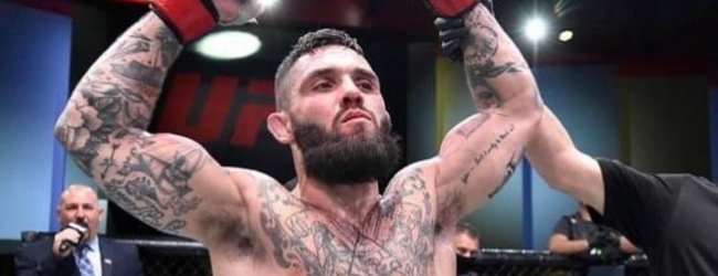 Gavin Tucker vervangt Ryan Hall tegen Dan Ige