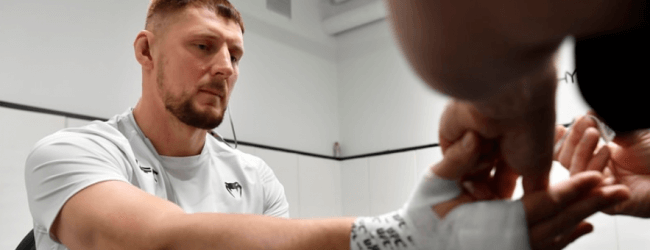 Heavyweight partij tussen Alexander Volkov en Marcin Tybura toegevoegd aan UFC 267