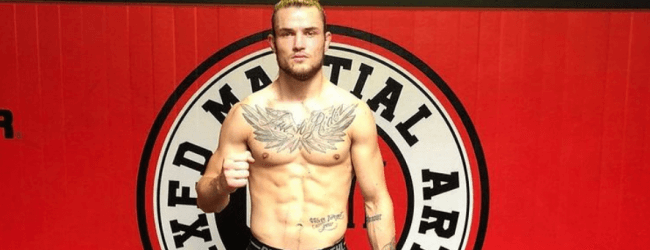 Jarno Errens vecht voor NFC Featherweight titel tegen kampioen Max Coga in Düsseldorf